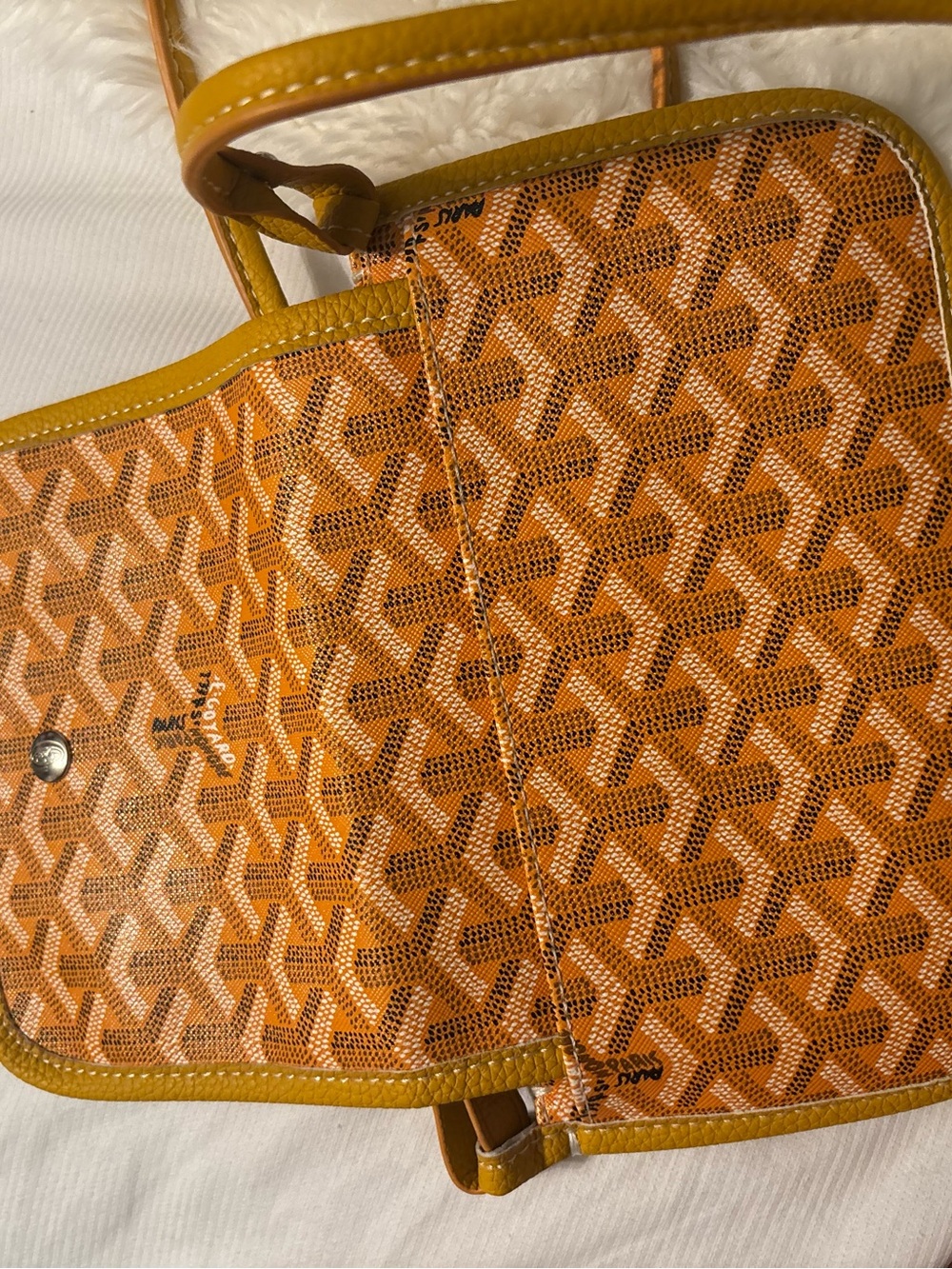 Goyard Yellow Patterned Crossbody Bag - Picture 5 of 5